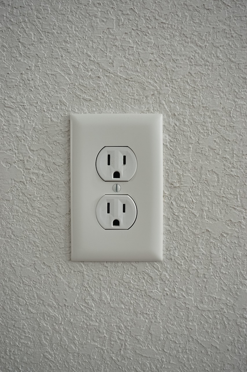 Double electrical outlets on wall